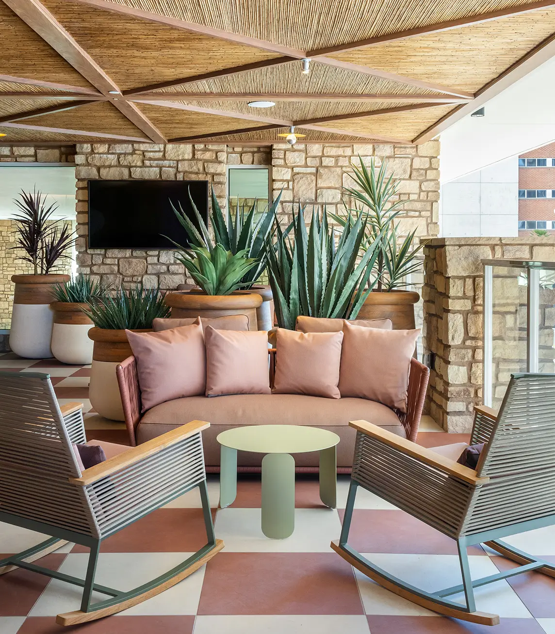 resident lounge